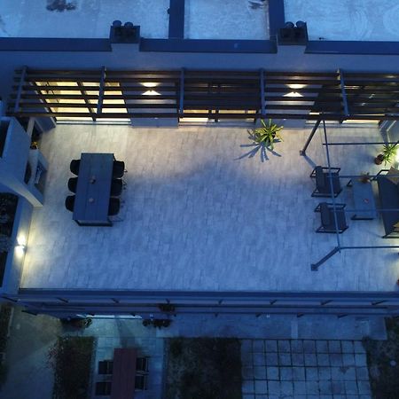 Amai Apartment سبليت المظهر الخارجي الصورة