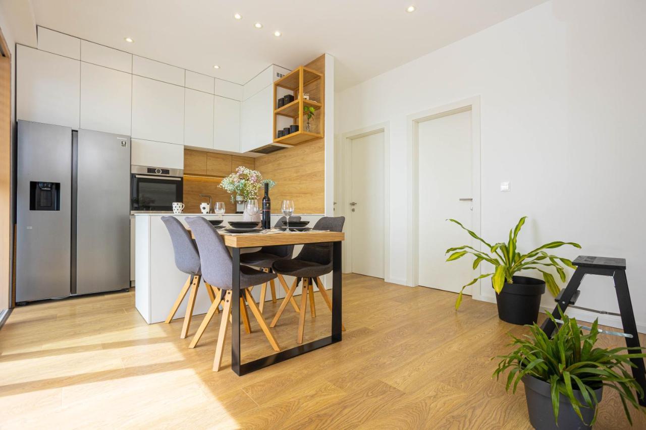 Amai Apartment سبليت المظهر الخارجي الصورة